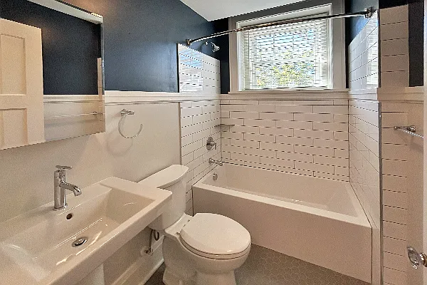 2 bed, 1.0 bath, 702 sqft, $1,850 — Photo 4