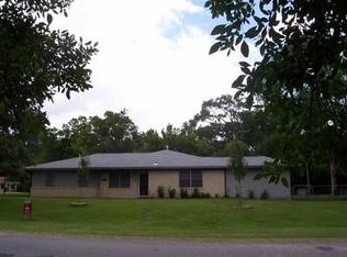 312 Elizabeth St, Trinity, TX 75862