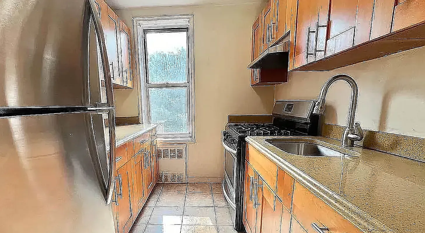 2265 University Avenue — Photo 4