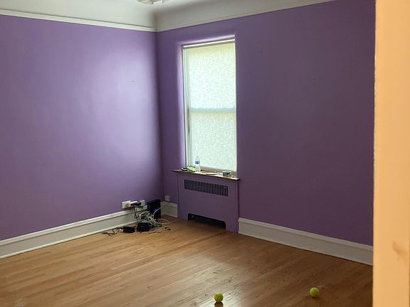 3rd image of 2517 W Coyle Ave #1