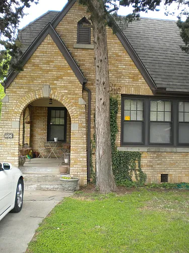 1106 NW 40th St Photo 1