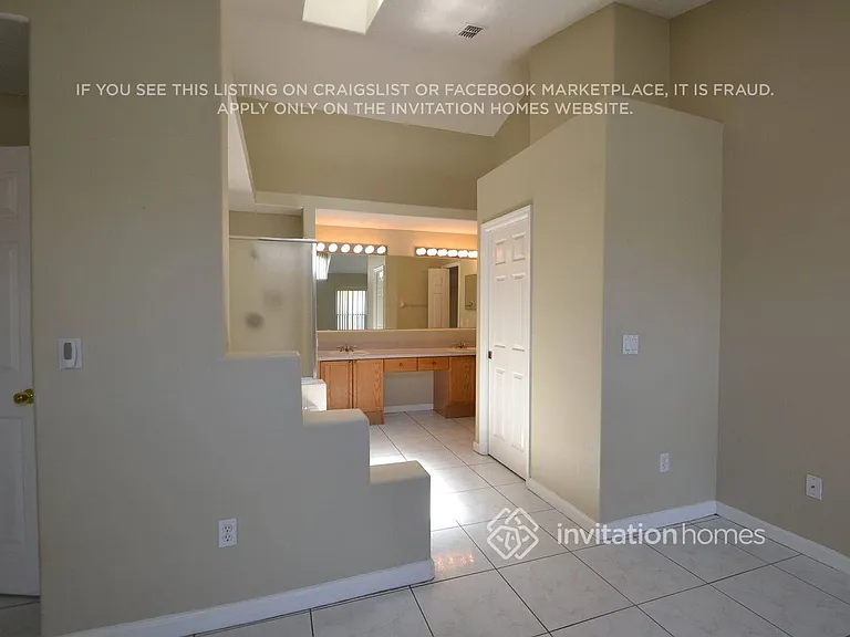 2330 Lily Pad Ln — Photo 8