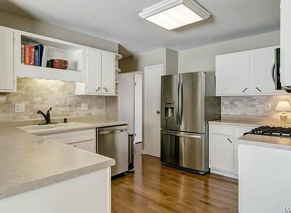 5th image of 11918 Brookington Dr