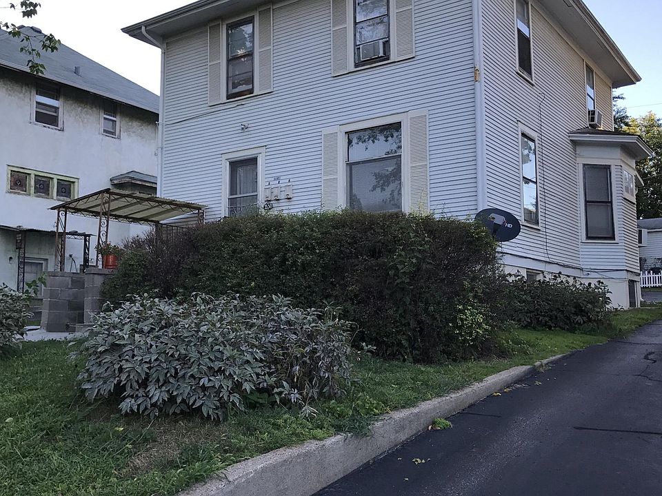 1st image of 3550 Cass St APT 1
