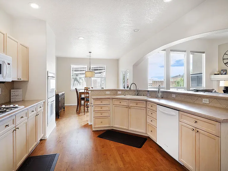 6616 Freemont Hills Loop NE — Photo 17