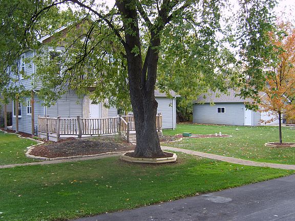 4th image of 2N084 Fairfield Ave