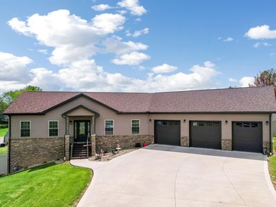 1885 Greenbriar Way, Nashport, OH, 43830