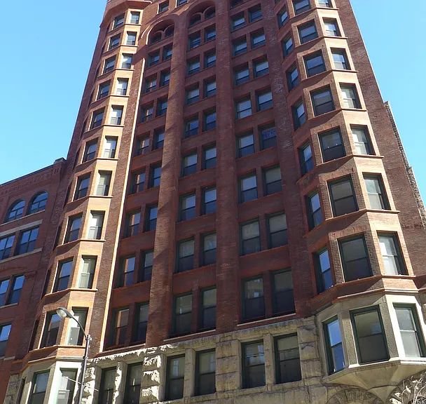 537 S Dearborn Terminals Building — Photo 16