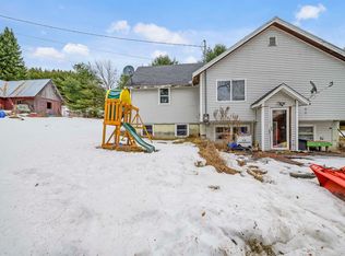 1324 Couture Flt, Lyndonville, VT 05851