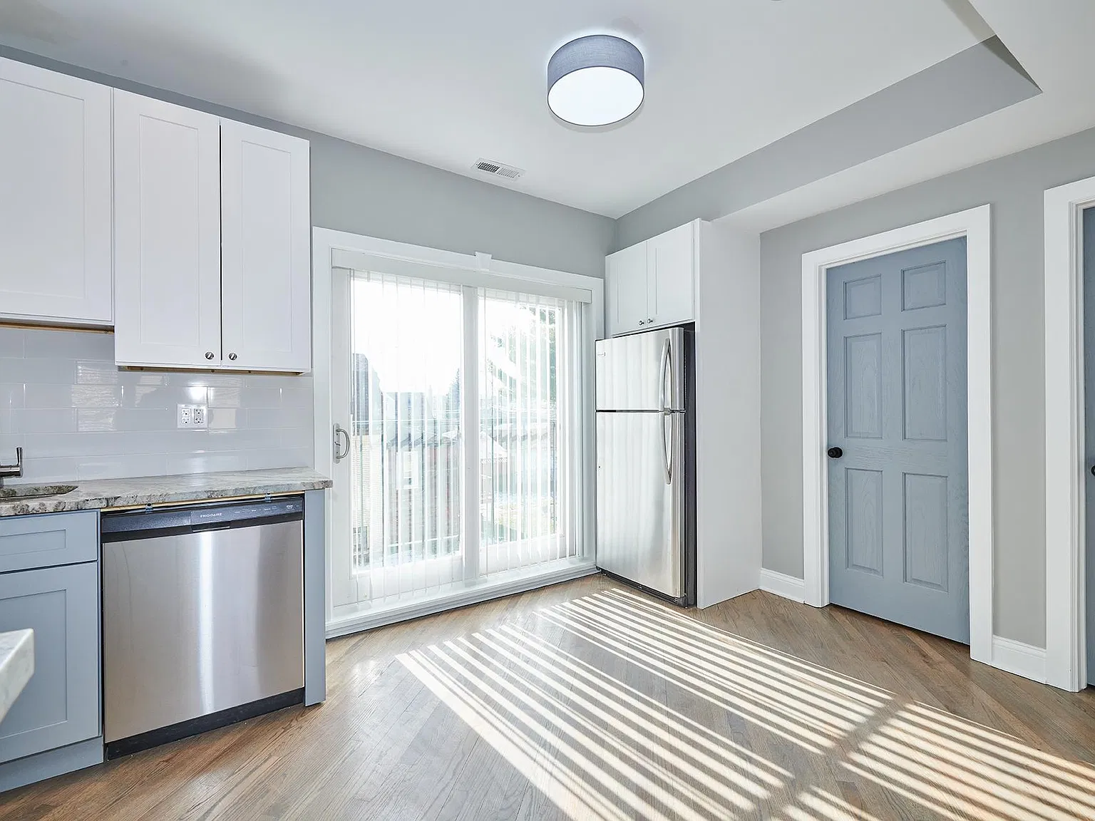 1 bed, 750 sqft, $1,600 — Photo 2