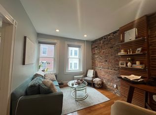 67 Joy St APT 2, Boston, MA 02114