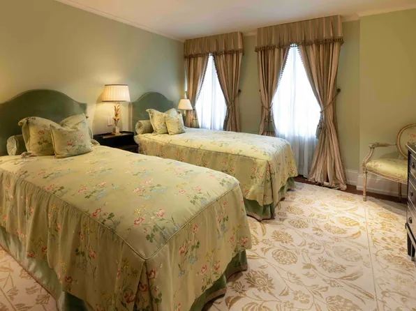 15 East 69th Street image 14 of 20