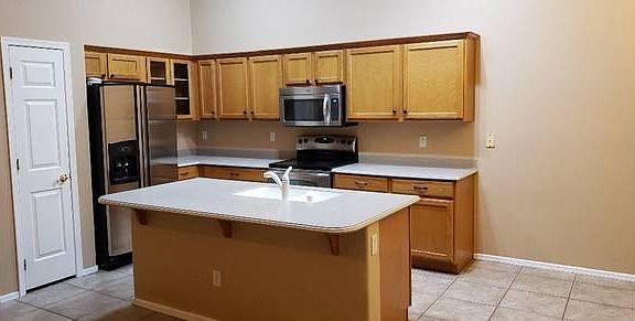 2nd image of 6050 S Four Peaks Pl