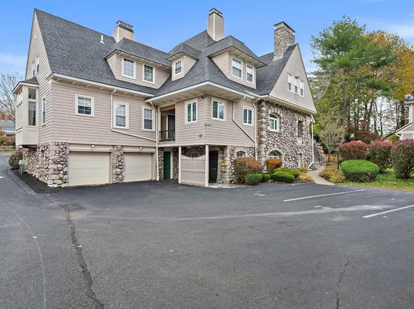 18 Jasper Ln Unit 18, Randolph, MA 02368