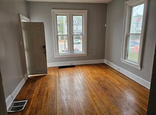 927 Washington Ave #A, Alton, IL 62002