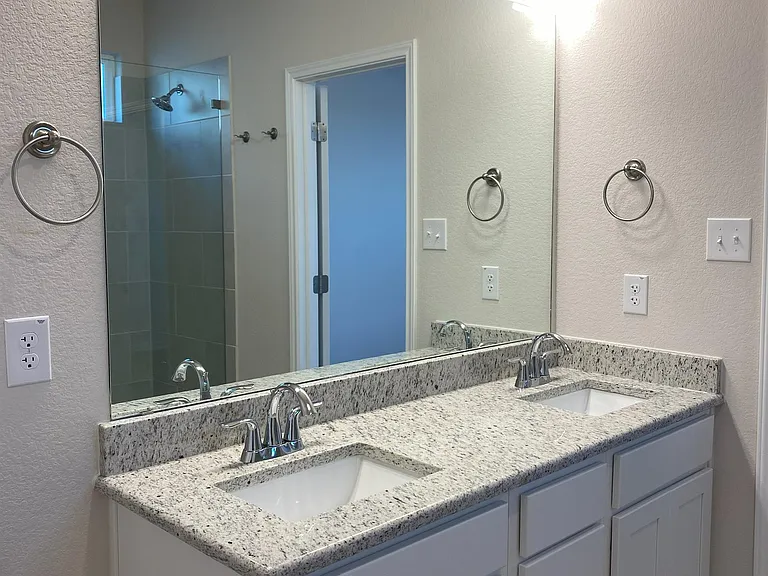 8714 Happy Valley Dr — Photo 20