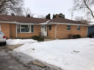 3716 Barrington Rd, Rockford, IL 61107