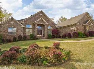 124 Mohawk Dr, Maumelle, AR 72113