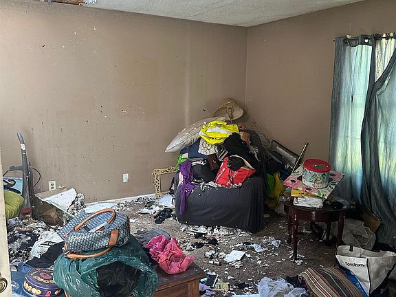 5th image of 312 Lincoln Dr