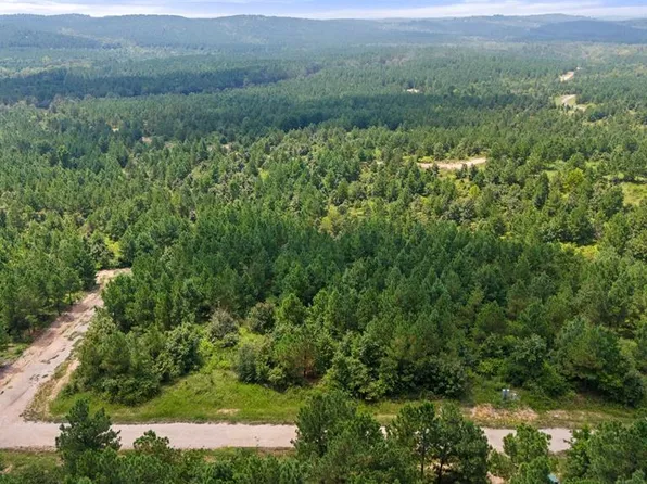 411 Kaisley Blue Eye Way, Broken Bow, OK 74728