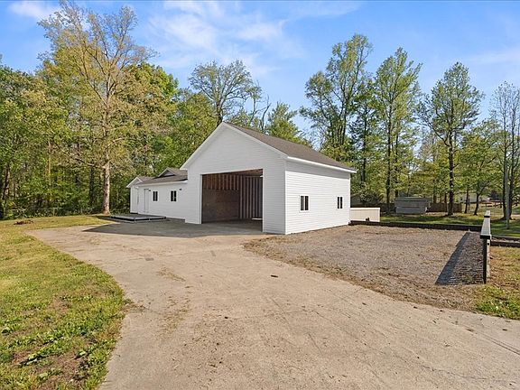 4th image of 602 Dawnville Rd