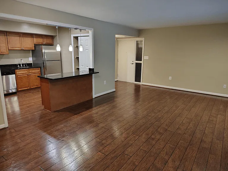 Residences at Pomona Park — Photo 55