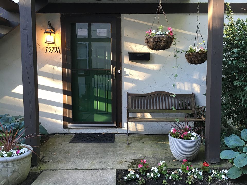 1st image of 1579 Arlington Ave #1579A
