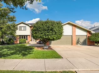 17813 Westbrook Dr, Orland Park, IL