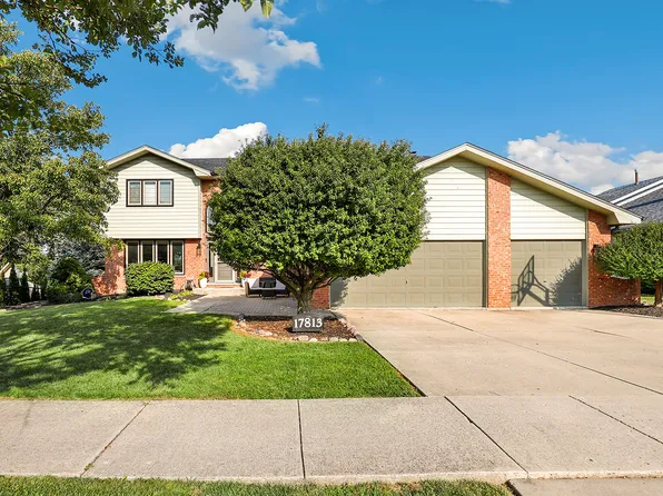 17813 Westbrook Dr, Orland Park, IL 60467