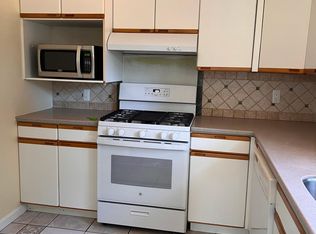 135 Harding Ave, Hicksville, NY 11801