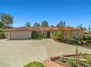 1068 Crescent Bnd, Fallbrook, CA 92028