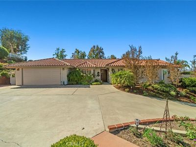 1068 Crescent Bnd, Fallbrook, CA, 92028