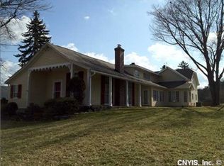 7772 Broadfield Rd, Manlius, NY 13104