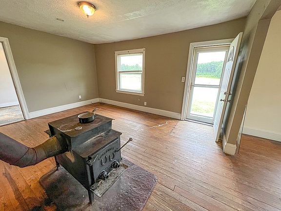 4th image of 20857 E Colonial Trail Hwy