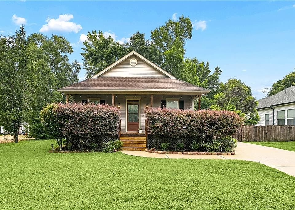 72118 Stephen St, Abita Springs, LA 70420 | Zillow