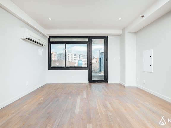 5th image of 594 Bushwick Ave #322