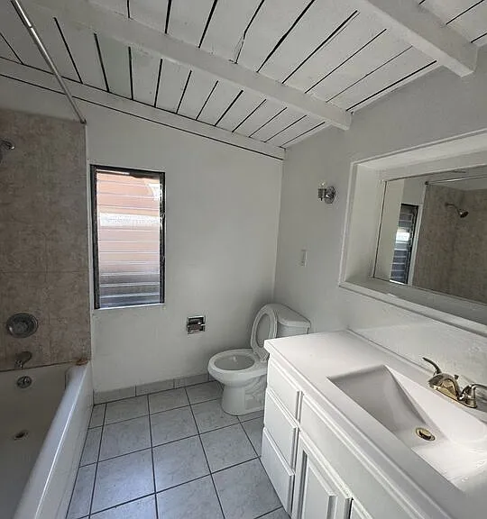 825 N Beverly Glen Blvd — Photo 15