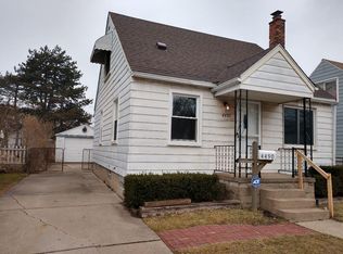 4490 Grindley Park St, Dearborn Heights, MI