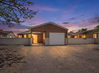 346 Pearl Dr NE, Rio Rancho, NM 87124