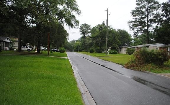 2nd image of 5245 Janice Cir S