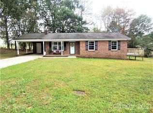 102 Tonto Dr, Kings Mountain, NC 28086