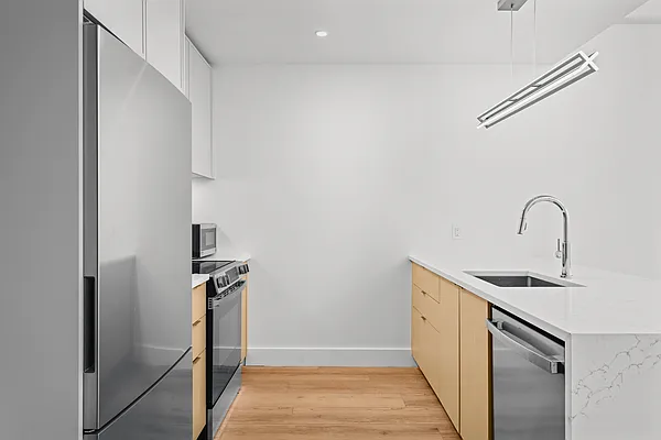 Kitchen, photo 1
