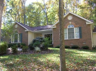 7720 Burnt Tree Dr, Manassas, VA 20111