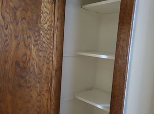 8728 S 78th Ave APT 1D, Bridgeview, IL 60455