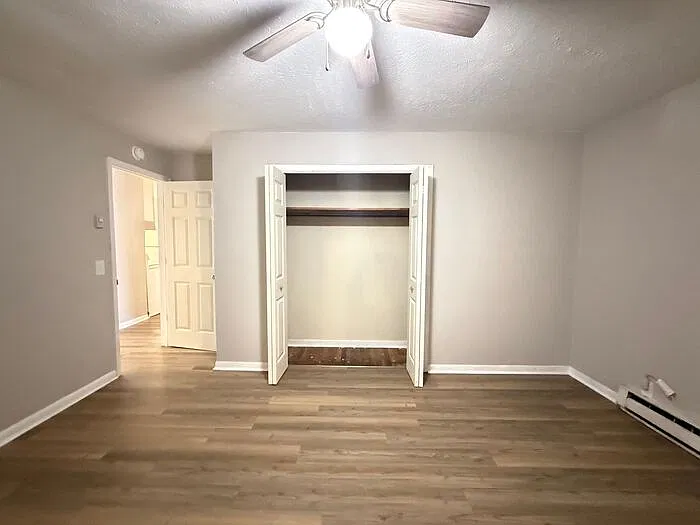 2 bed, 1.0 bath, 756 sqft, $1,195 — Photo 4