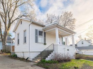 918 Margaret St, Pekin, IL