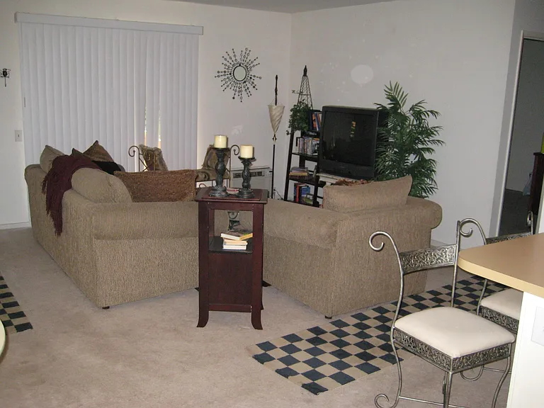 6386 Rancho Mission Rd #301 — Photo 2