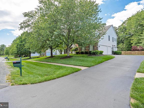 3rd image of 5638 Lick River Ln