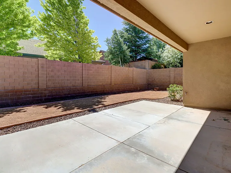 2905 Leonita Ct — Photo 32