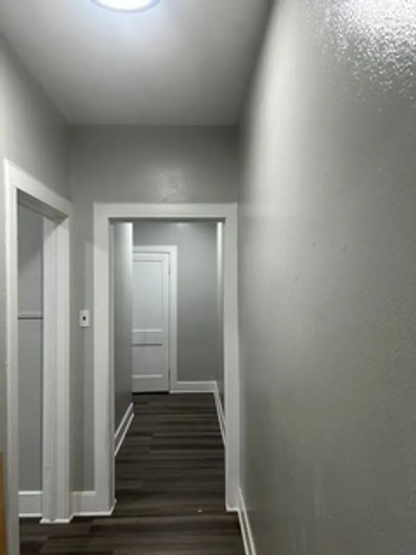 923 Sunset Ave. — Photo 4